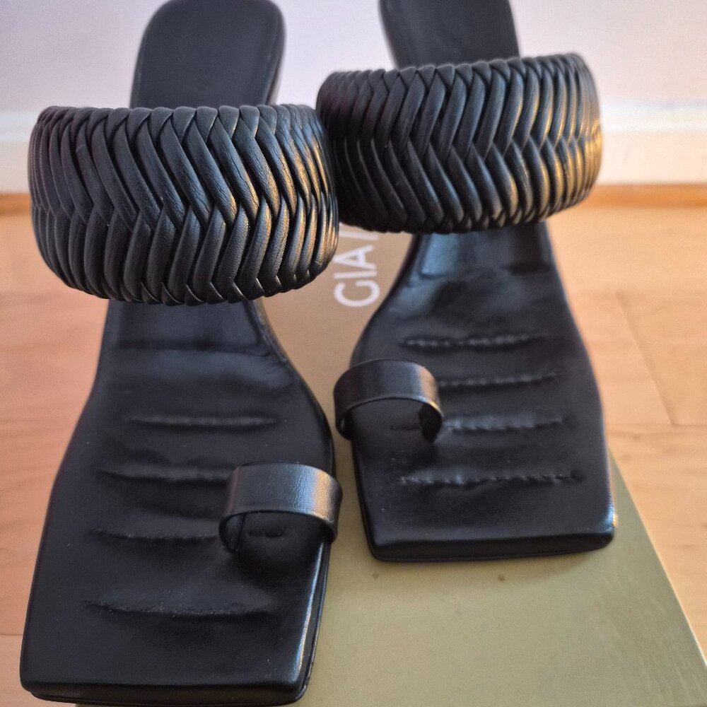 Never Worn Gia/ RHW Rosie 1 Black Sandals Size 40